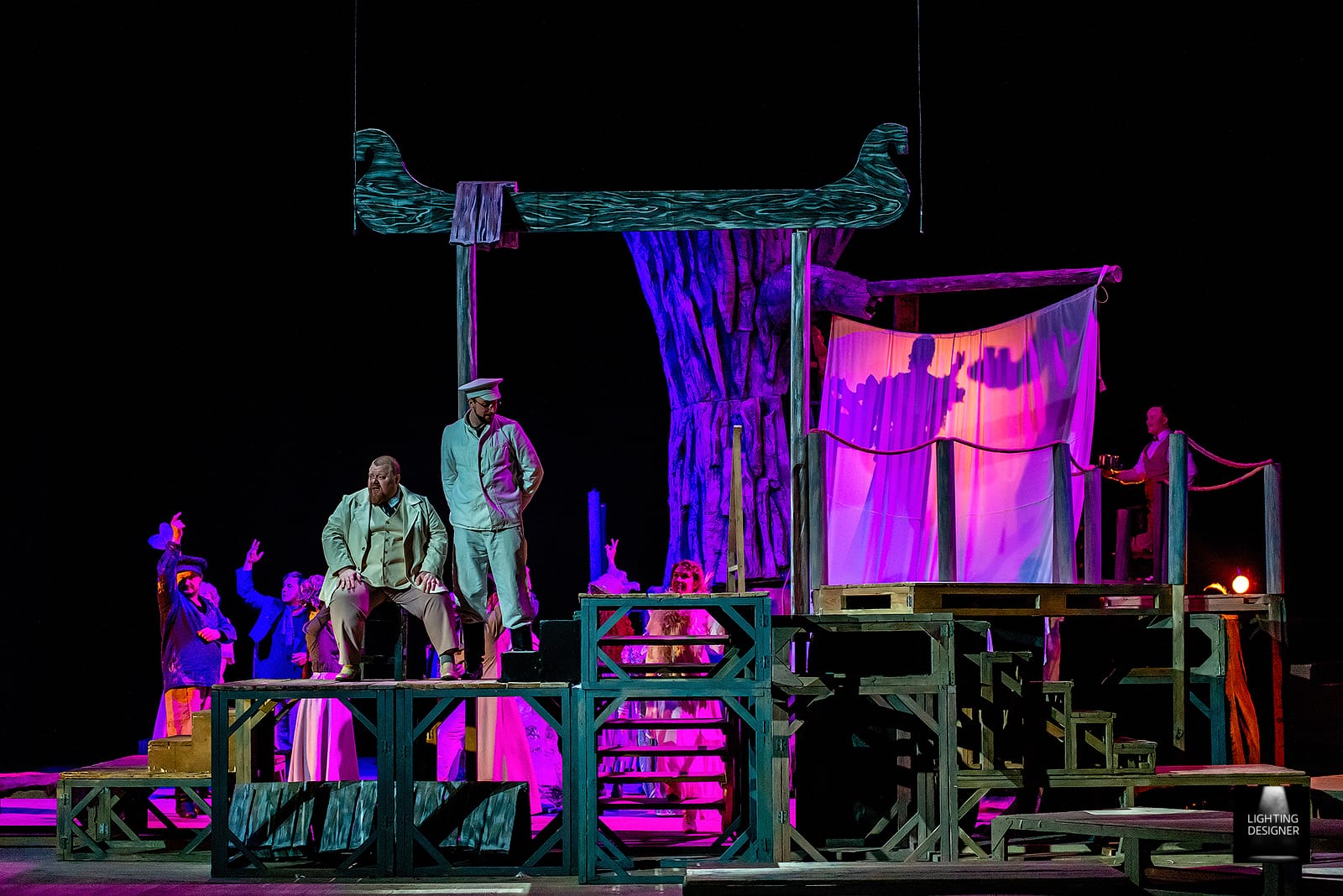 Вишневый Сад. Чехов. Погодина. Художник по свету на спектакль Алексей Мелентьев. ETC, MA2, MA3