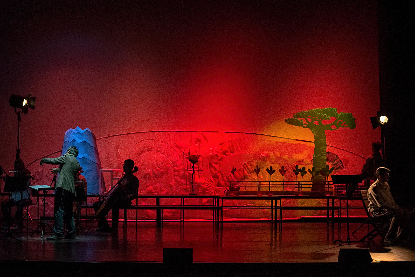 Спектакль "Маленький принц". Художник по свету Алексей Мелентьев. ETC ION